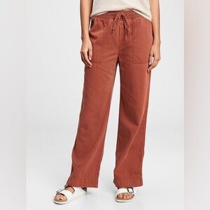 Gap wide leg pull on pants